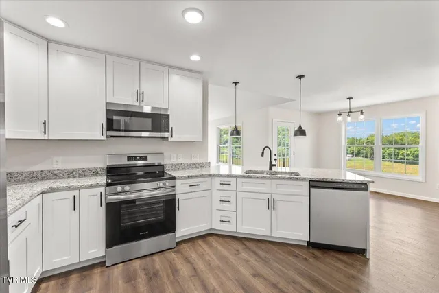 $409,900 | 260 Old Charity Hill Road, Elizabethton, TN 37643