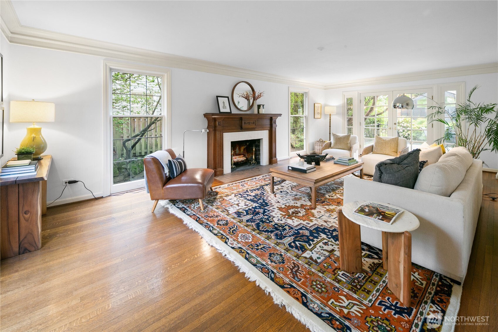 625 34th Avenue East Seattle, WA 98112 - Photo 2 of 38