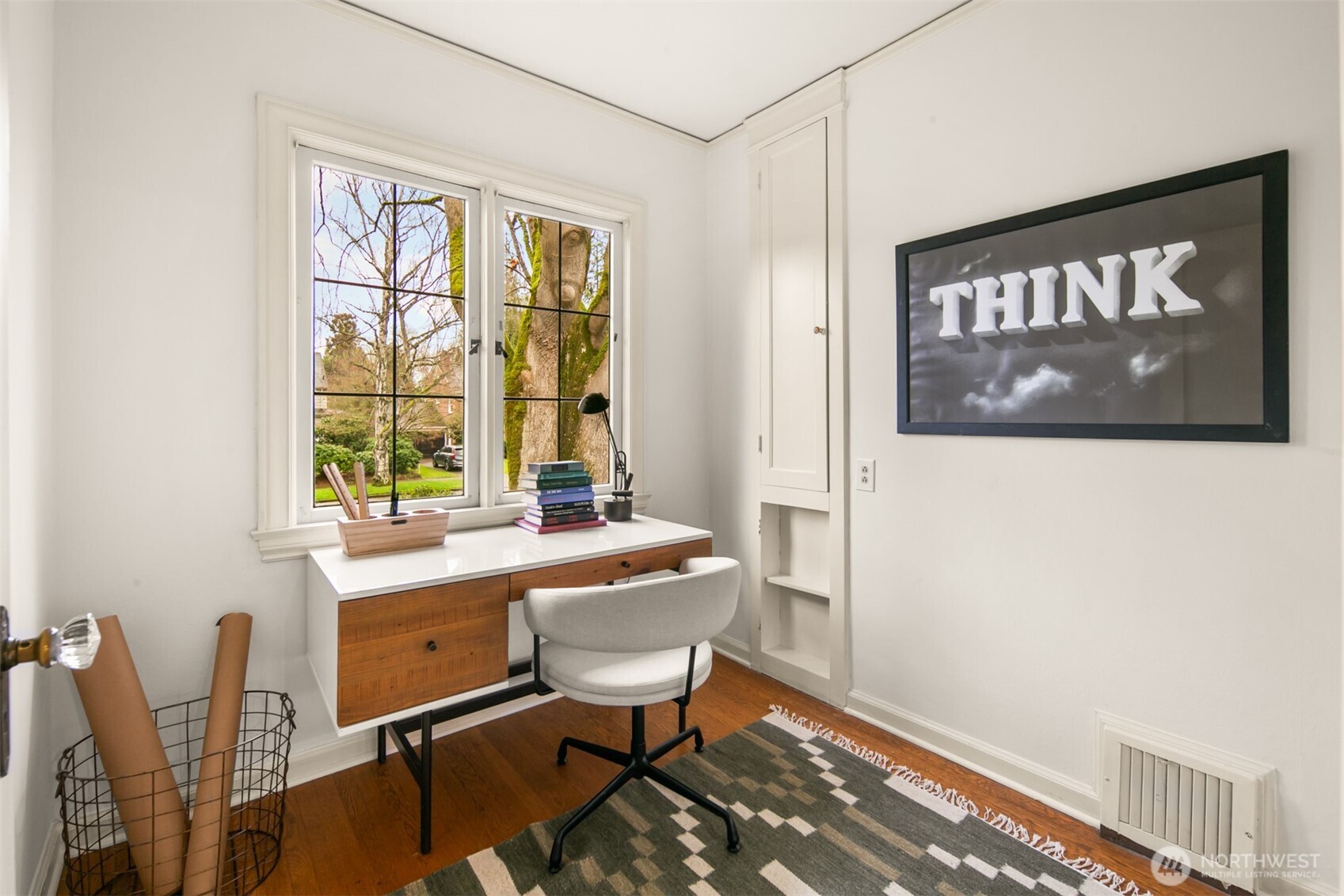 625 34th Avenue East Seattle, WA 98112 - Photo 21 of 38