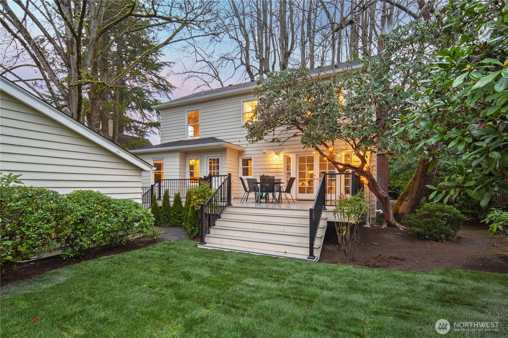625 34th Avenue East Seattle, WA 98112 - Photo 34 of 38