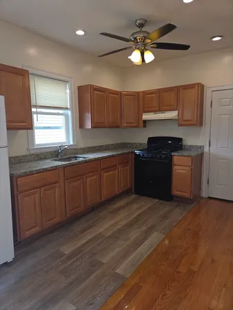 $4,000 | 92 Lucerne Street, Unit 2, Boston, MA 02124