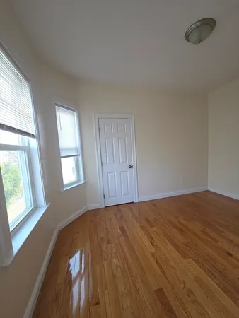 $4,000 | 92 Lucerne Street, Unit 2, Boston, MA 02124