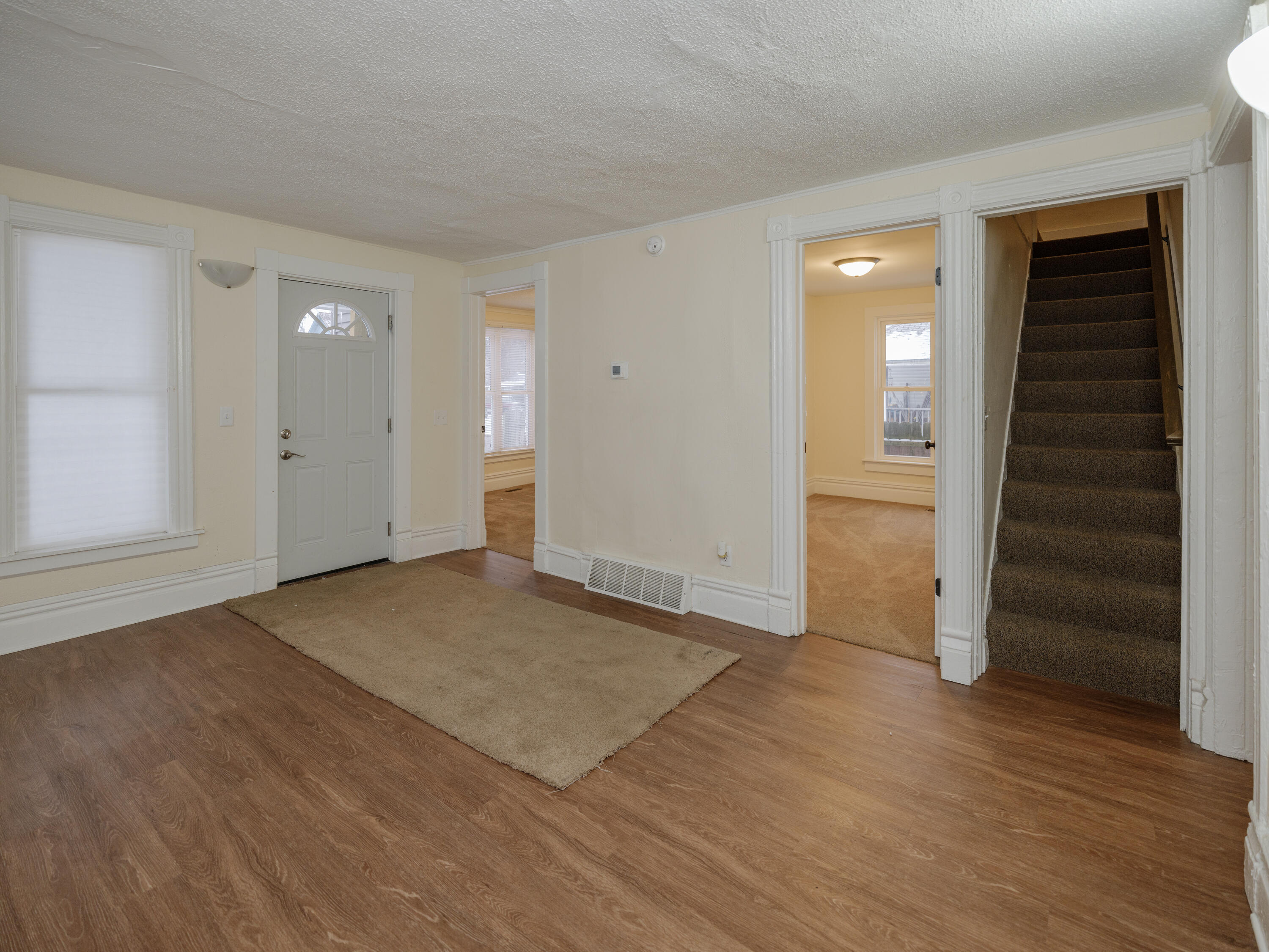 1404 North Edwards Street Kalamazoo, MI 49007 - Photo 11 of 23 1404 N Edwards-104