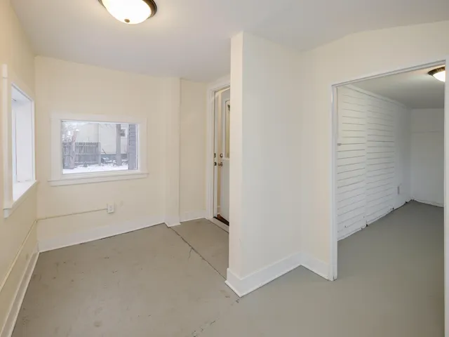 $139,000 | 1404 North Edwards Street, Kalamazoo, MI 49007