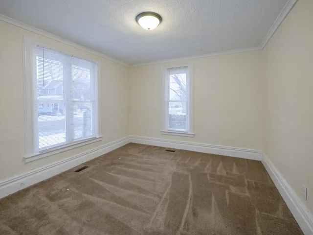 $139,000 | 1404 North Edwards Street, Kalamazoo, MI 49007