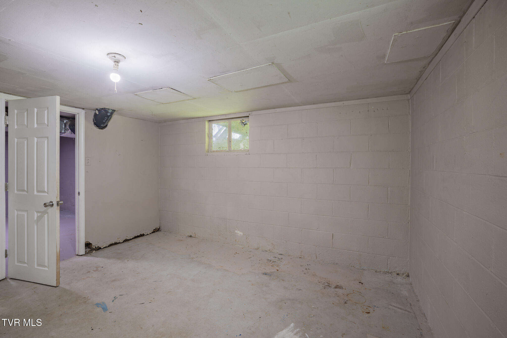 1380 Allison Gap Road Saltville, VA 24370 - Photo 31 of 35 1R9A7183-HDR