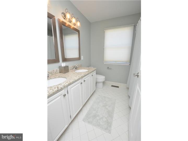 35 Brooks Road Moorestown, NJ 08057 - Photo 18 of 23 Bathroom