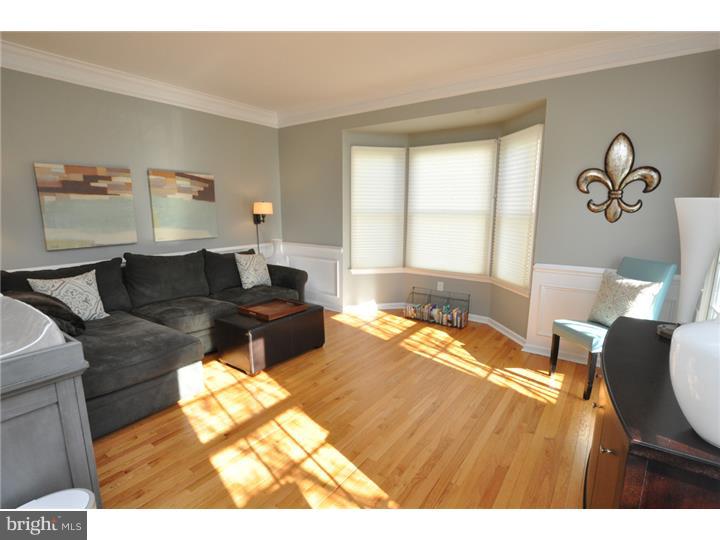 35 Brooks Road Moorestown, NJ 08057 - Photo 3 of 23 Living Room