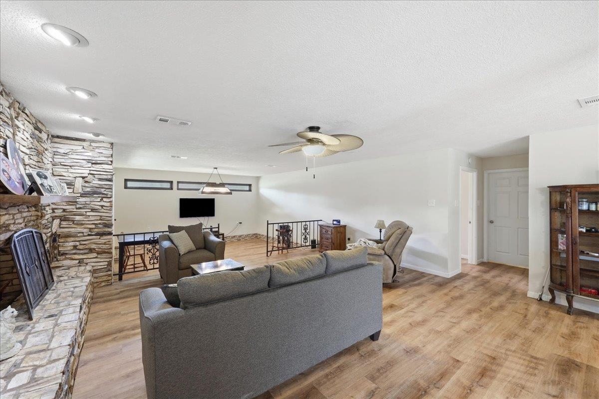 8613 East Fox Road Orange, TX 77632 - Photo 14 of 45