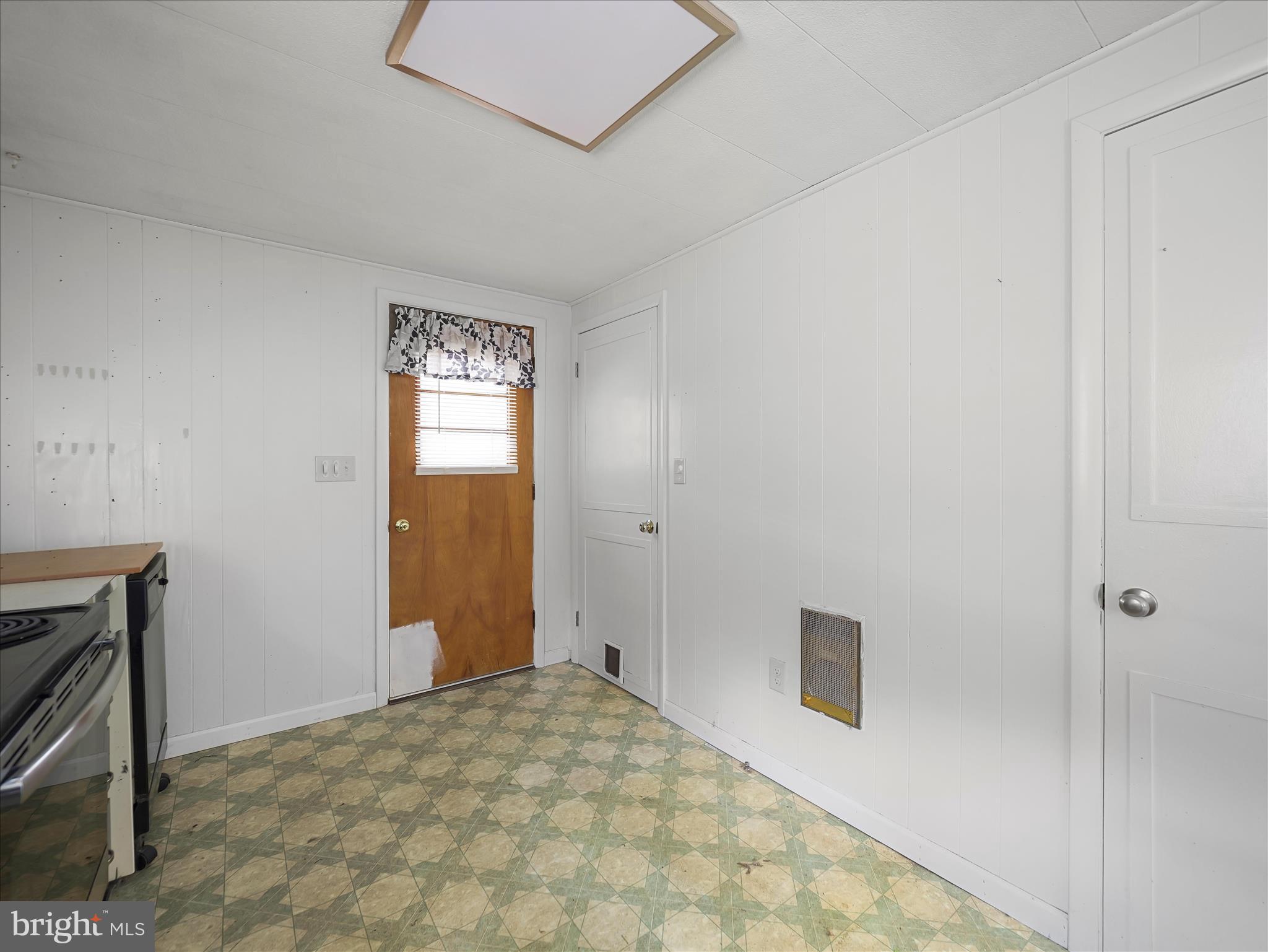 11362 Orchard Road Waynesboro, PA 17268 - Photo 12 of 20 Gallery Image 12