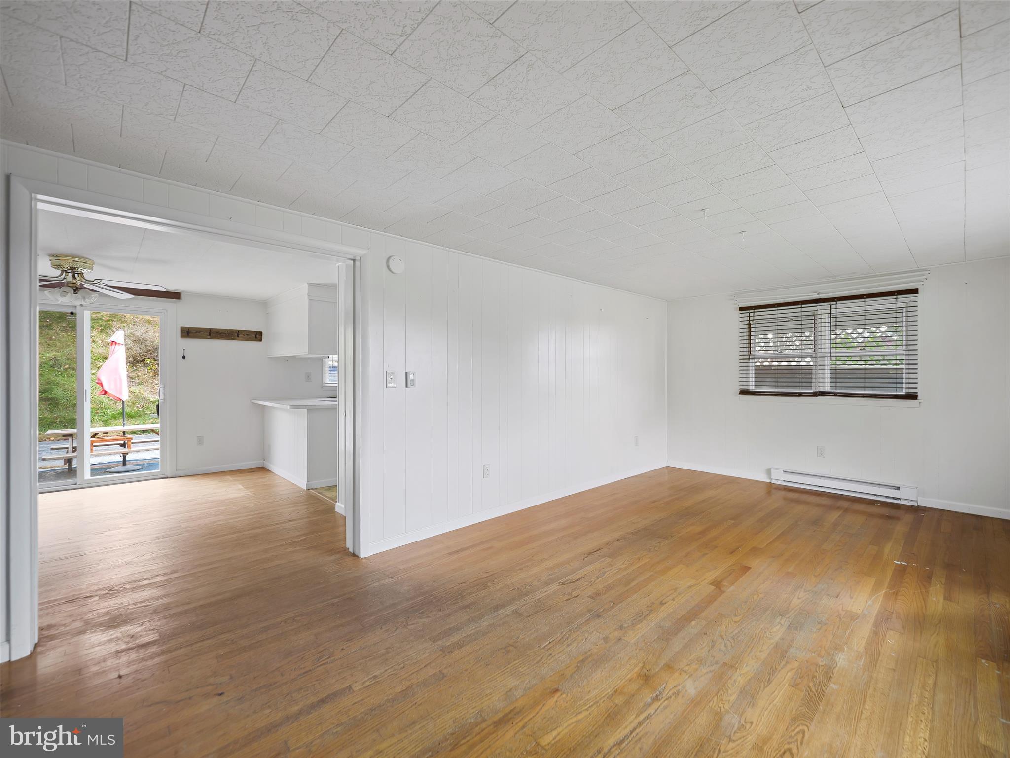 11362 Orchard Road Waynesboro, PA 17268 - Photo 6 of 20 Gallery Image 6