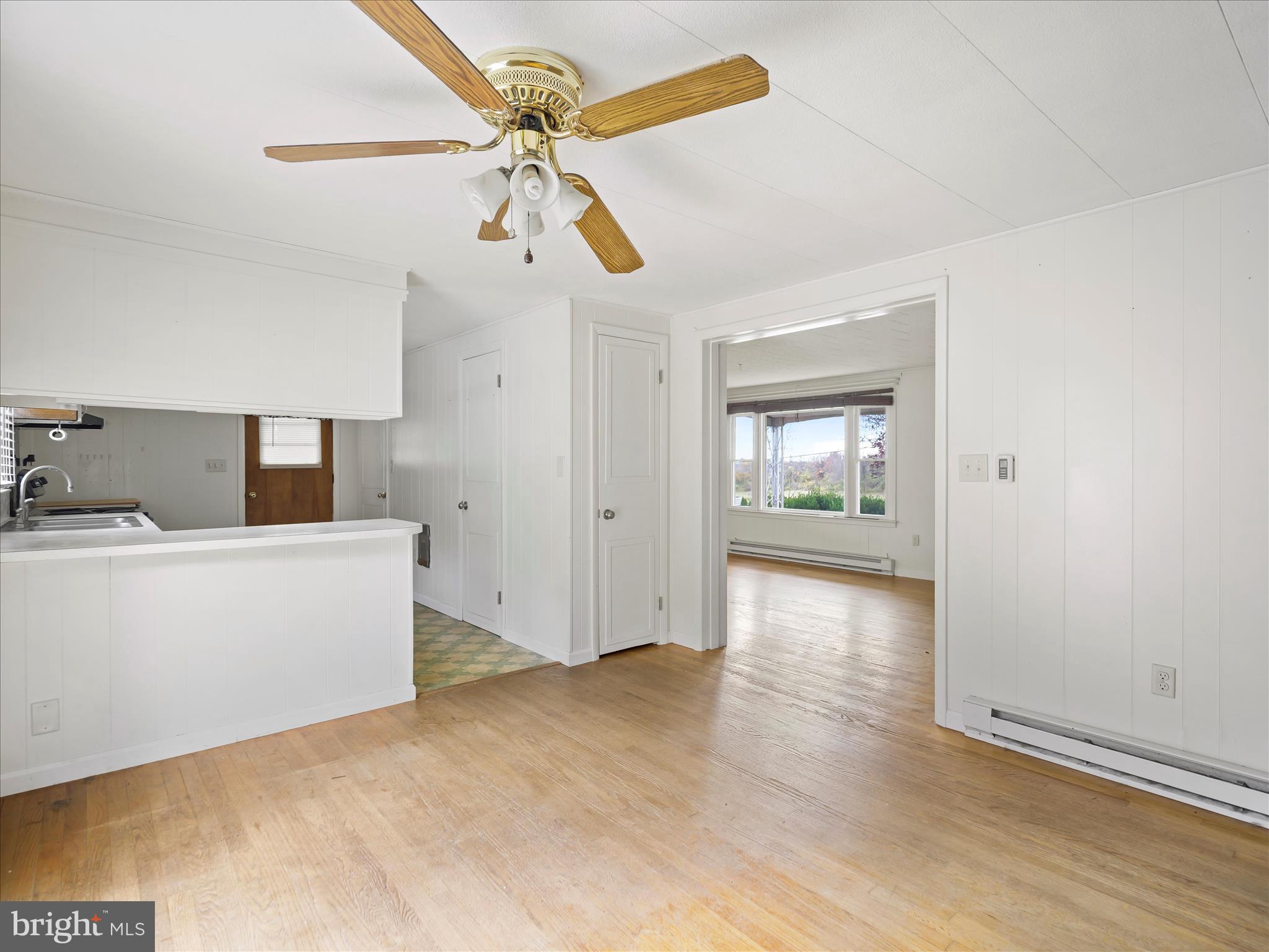 11362 Orchard Road Waynesboro, PA 17268 - Photo 8 of 20 Gallery Image 8