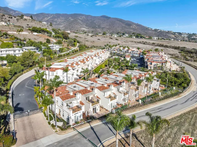 $1,899,900 | 6438 Lunita Road, Malibu, CA 90265