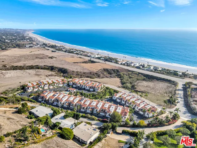 $1,899,900 | 6438 Lunita Road, Malibu, CA 90265