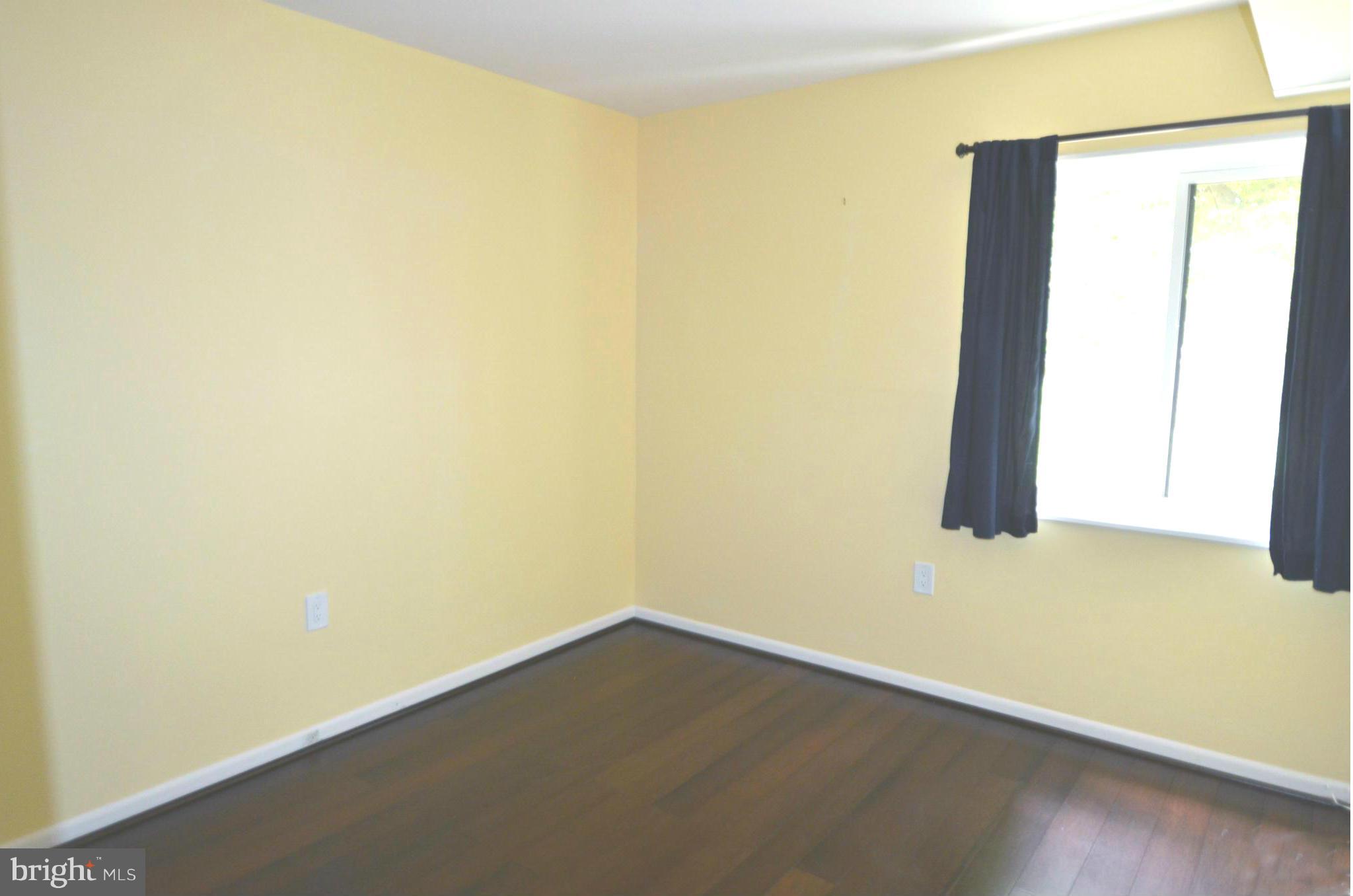 1403 Northgate Square, Unit 11B Reston, VA 20190 - Photo 7 of 28 Bedroom