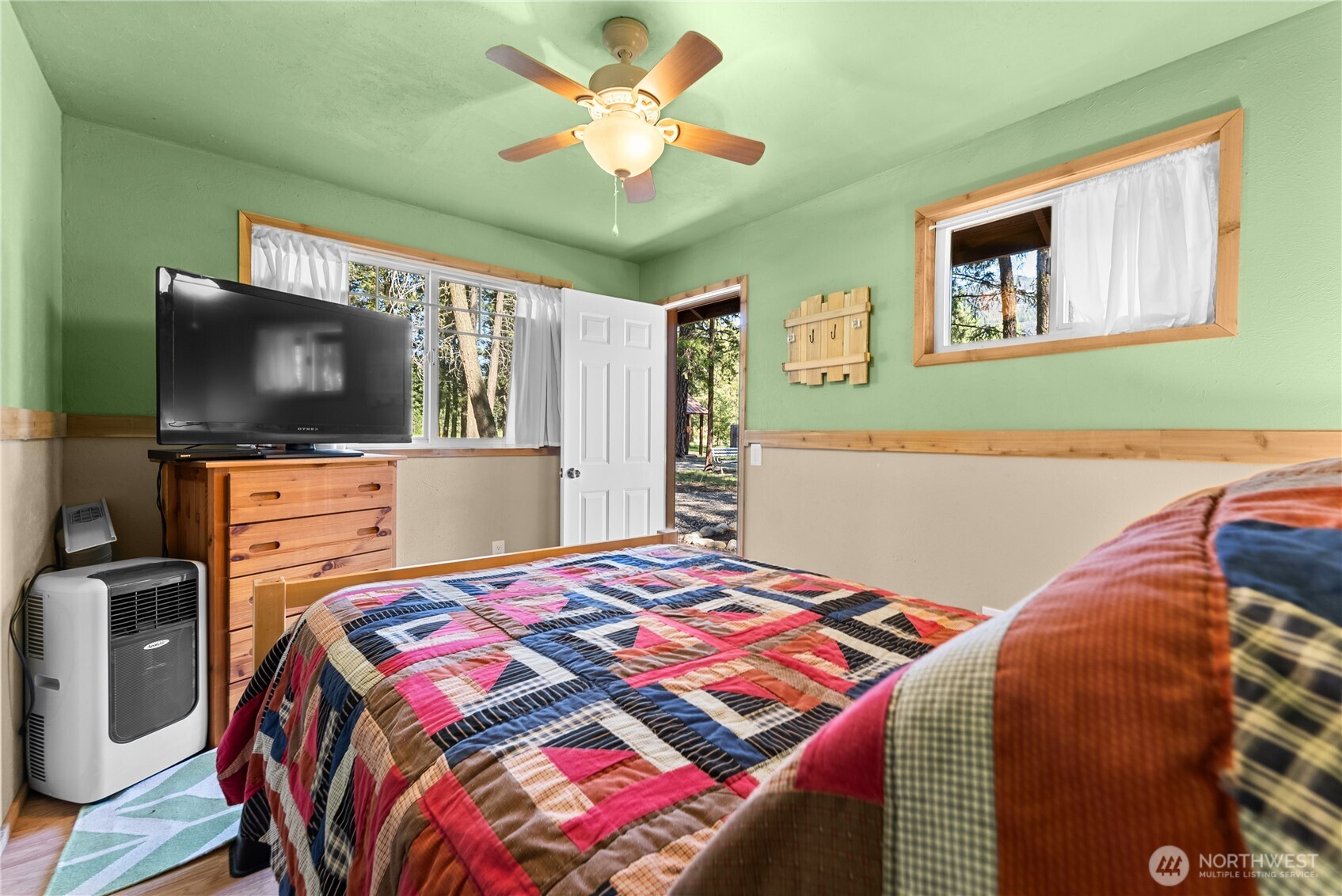 17911 State Rte 20 Mazama, WA 98833 - Photo 16 of 36 Gallery Image 16
