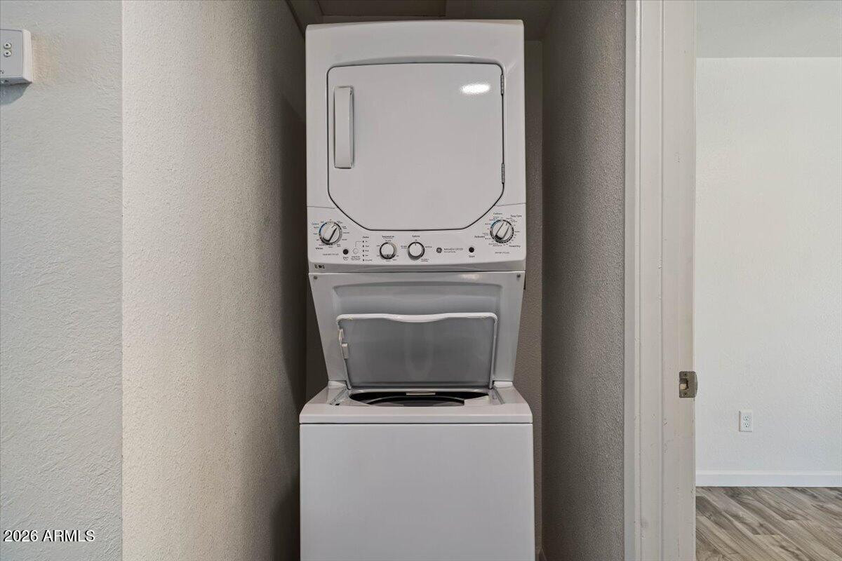1346 East Mountain View Road, Unit 207 Phoenix, AZ 85020 - Photo 22 of 31 a view of washer and dryer