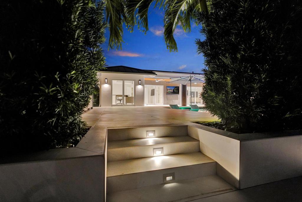 775 Northeast 39th Street Boca Raton, FL 33431 - Photo 13 of 88 DSC05848