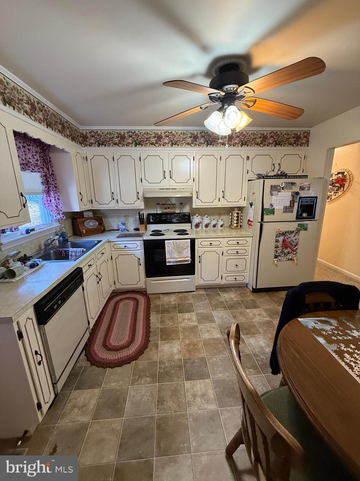 10984 Old Forge Road Waynesboro, PA 17268 - Photo 18 of 41 a kitchen with a sink appliances and cabinets