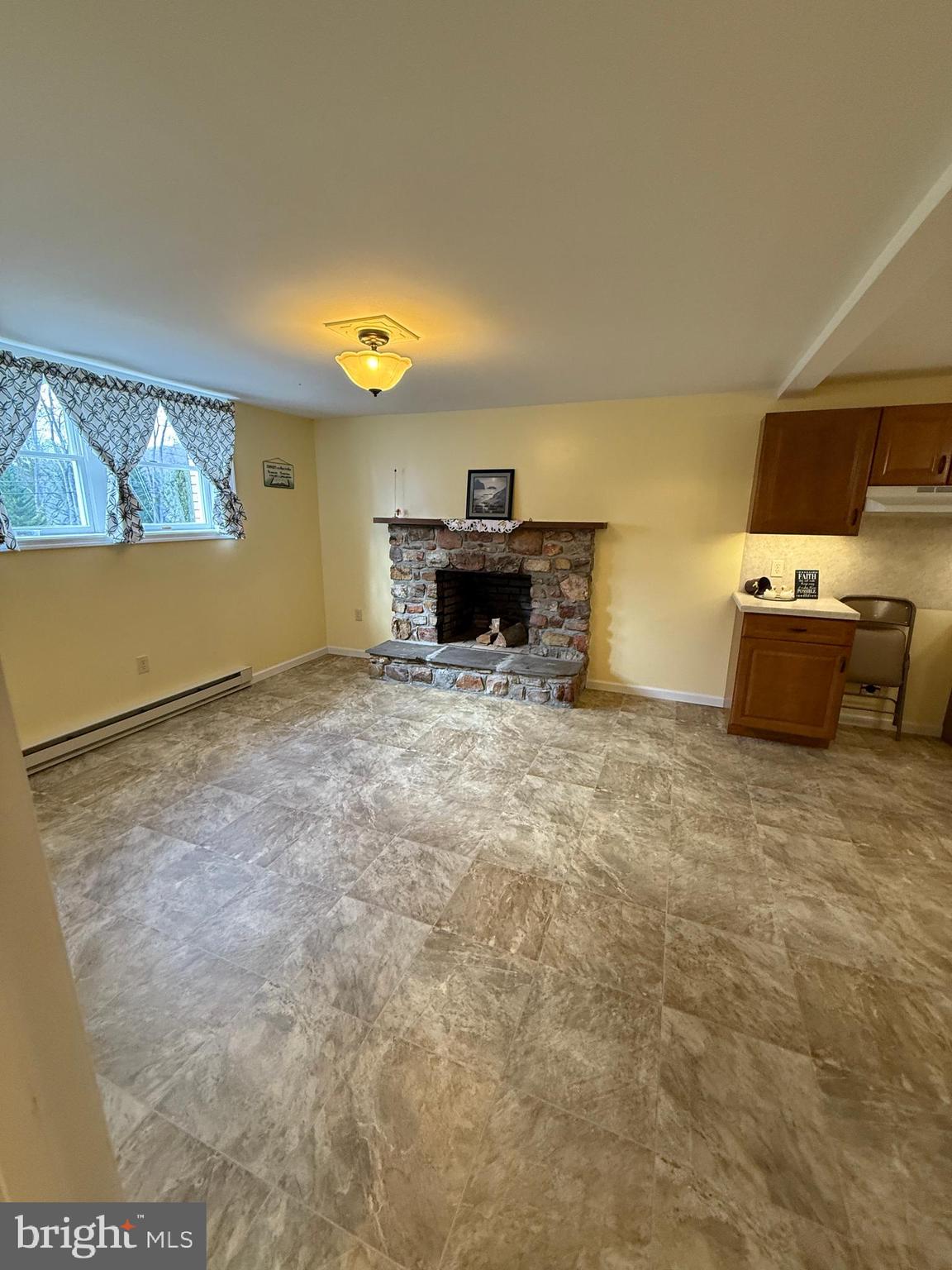 10984 Old Forge Road Waynesboro, PA 17268 - Photo 36 of 41 a view of a livingroom with furniture
