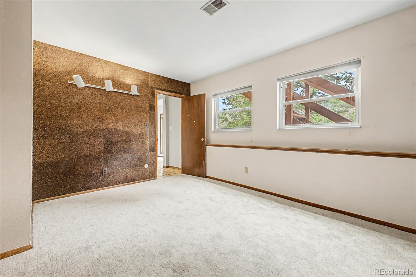 29526 Bronco Road Evergreen, CO 80439 - Photo 28 of 39