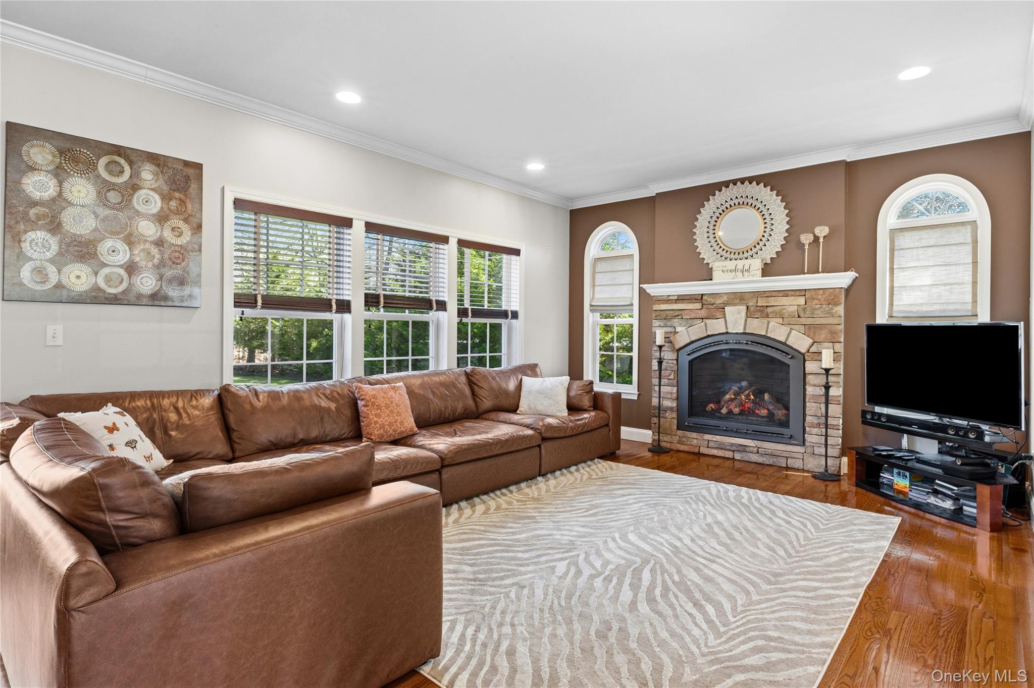 6 Ridge Court Center Moriches, NY 11934 - Photo 17 of 45
