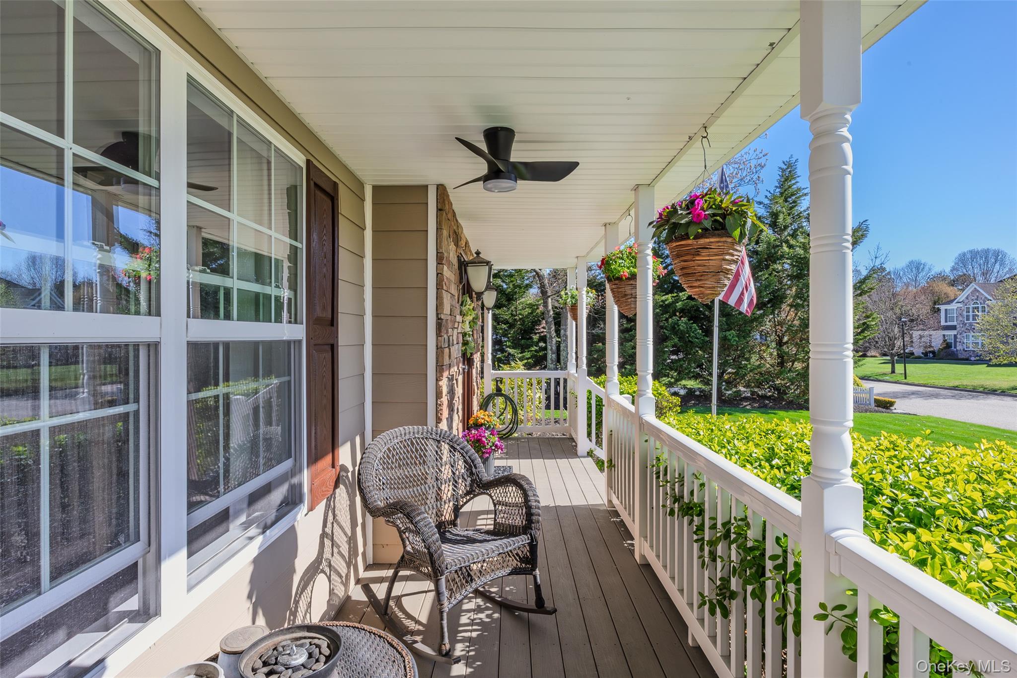 6 Ridge Court Center Moriches, NY 11934 - Photo 4 of 45