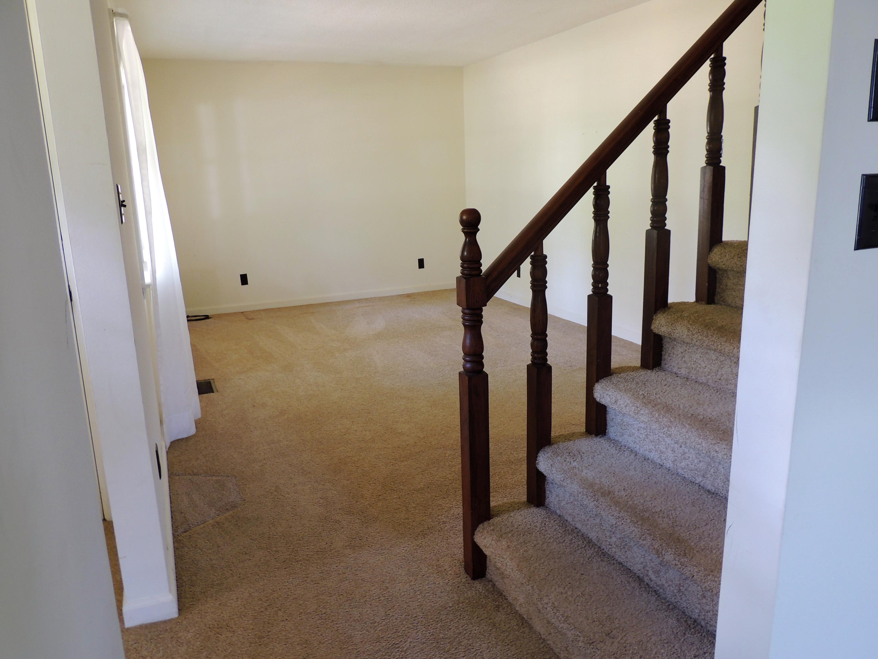 3055 Cedar Hill Road Robbins, NC 27325 - Photo 8 of 38 Living Room