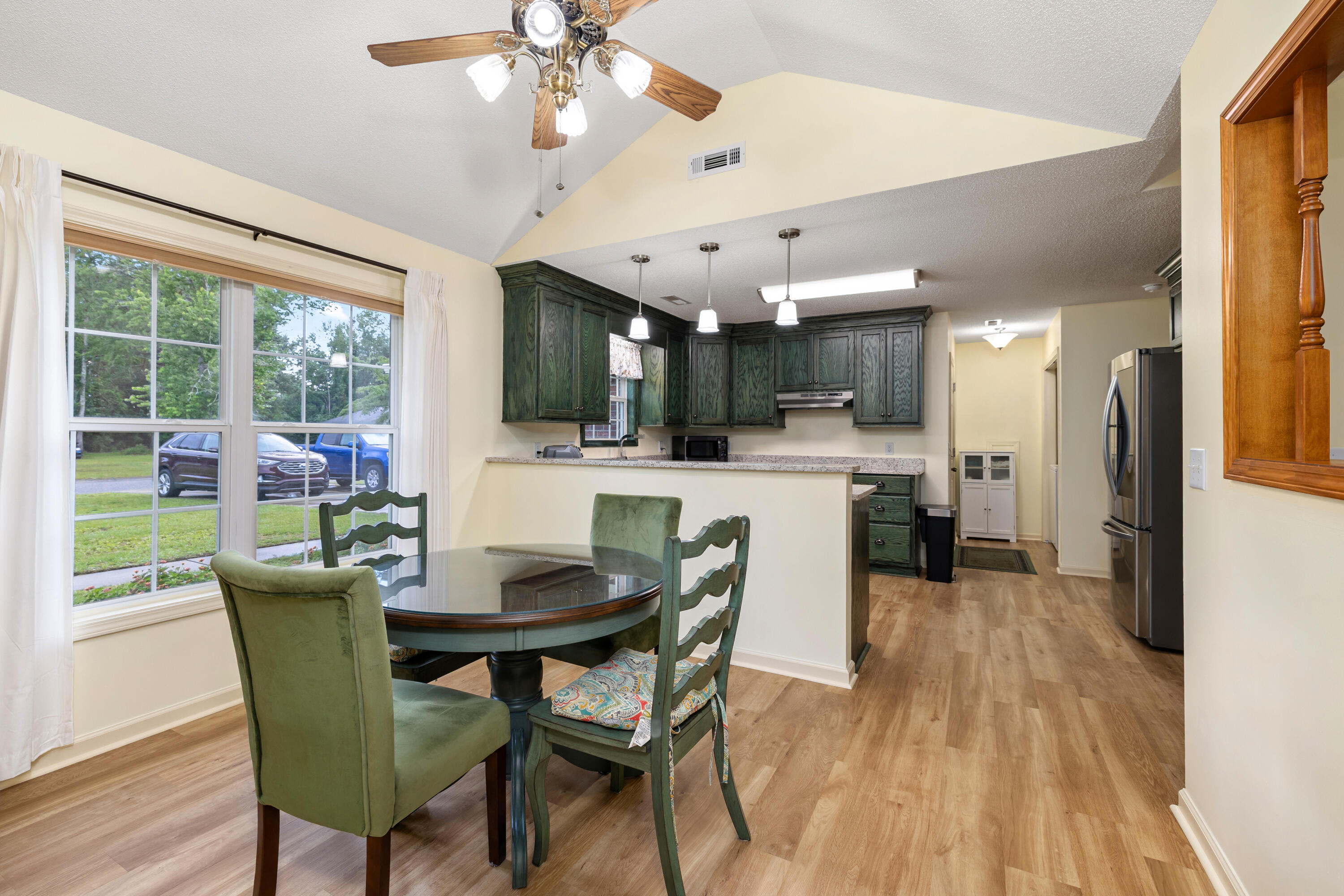 2845 Dbar Circle Sumter, SC 29154 - Photo 6 of 27 08