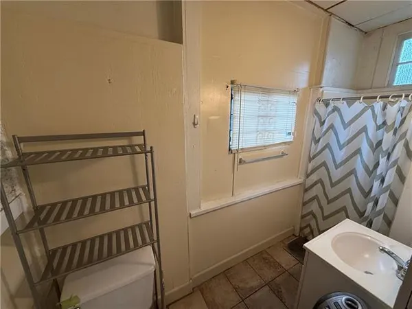 $2,500 | 5819 Clara Street, New Orleans, LA 70115