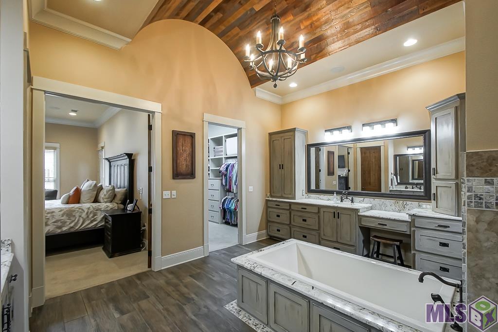 16033 Greenwell Springs Port Hudson Road Central, LA 70770 - Photo 17 of 39 Master Bath