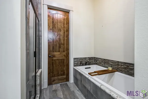 $1,745,000 | 16033 Greenwell Springs Port Hudson Road, Central, LA 70770