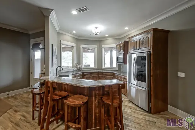 $1,745,000 | 16033 Greenwell Springs Port Hudson Road, Central, LA 70770