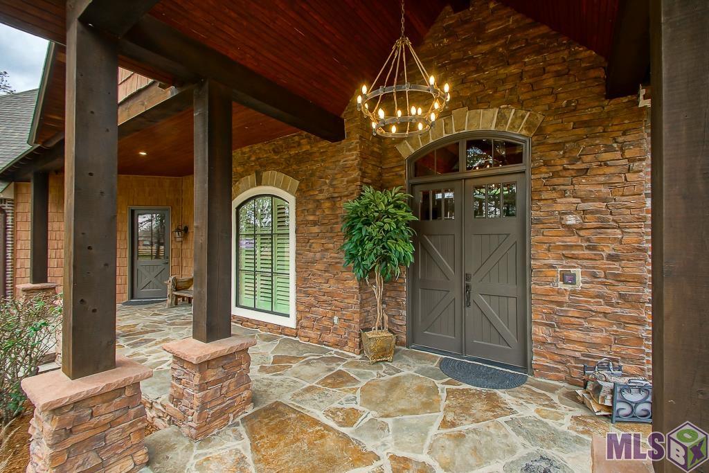16033 Greenwell Springs Port Hudson Road Central, LA 70770 - Photo 4 of 39 Front Porch of Main House