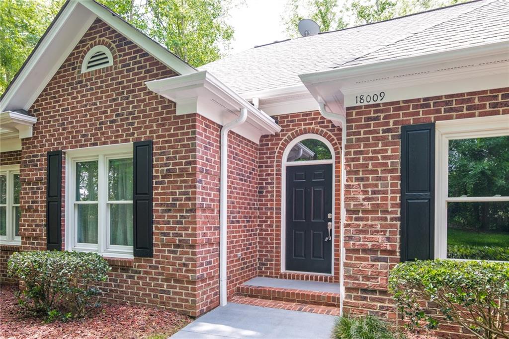 18009 Davidson-Concord Road Davidson, NC 28036 - Photo 3 of 34