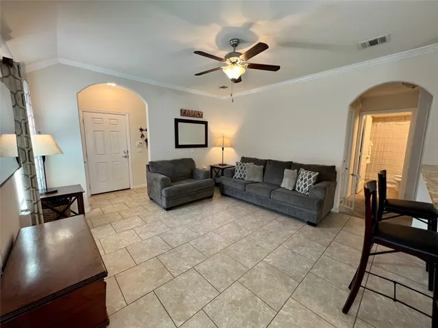 $1,999 | 10233 Crescendo Lane, Austin, TX 78747