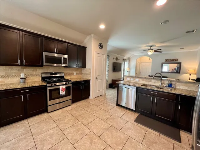 $1,999 | 10233 Crescendo Lane, Austin, TX 78747