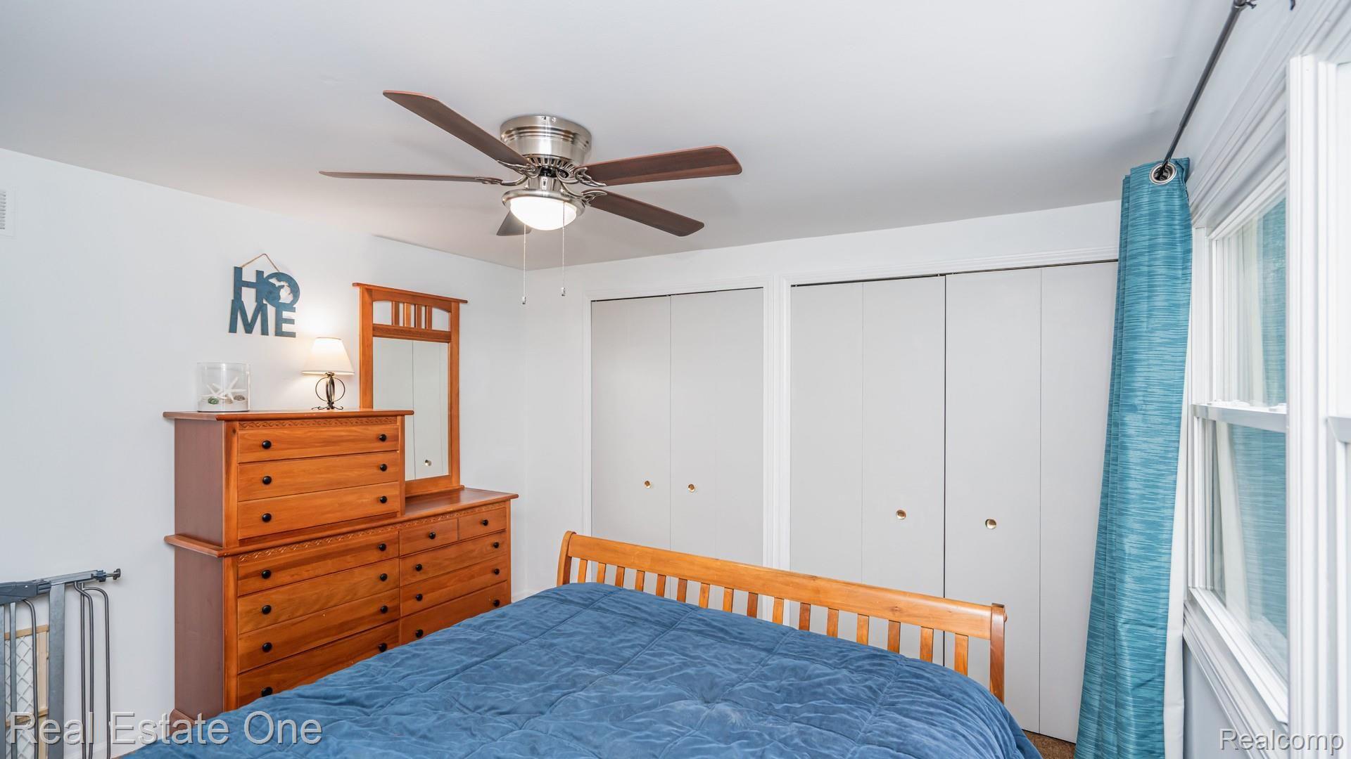 5501 Hartland Road Fenton, MI 48430 - Photo 59 of 67 065219062942_5.jpg