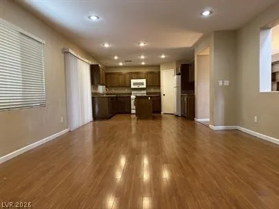 $2,450 | 5537 Spruce Hill Court, Las Vegas, NV 89148
