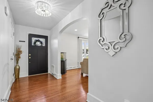$499,999 | 500 East Valley View Avenue, Hackettstown, NJ 07840