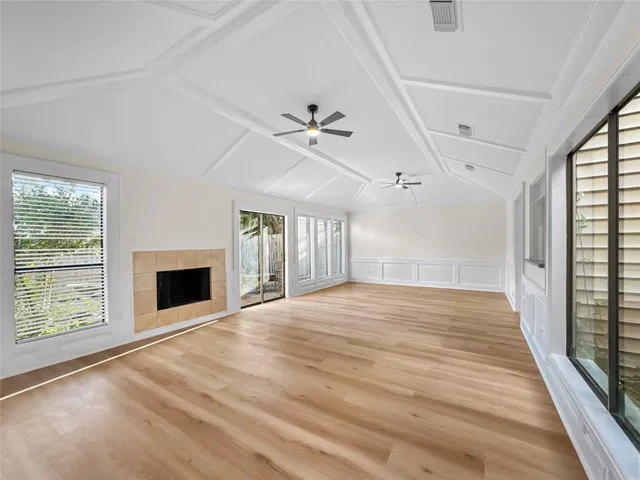 $379,000 | 7519 Teal Run Drive, Houston, TX 77071