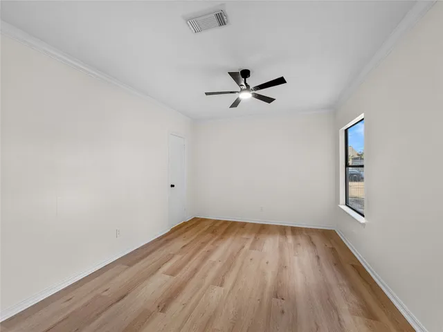 $379,000 | 7519 Teal Run Drive, Houston, TX 77071