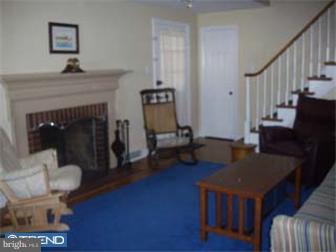 339 Powell Road Springfield, PA 19064 - Photo 4 of 12 Living Room