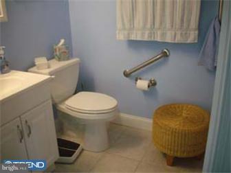 339 Powell Road Springfield, PA 19064 - Photo 7 of 12 Bathroom