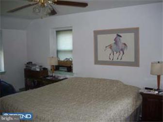 339 Powell Road Springfield, PA 19064 - Photo 8 of 12 Bedroom - Main
