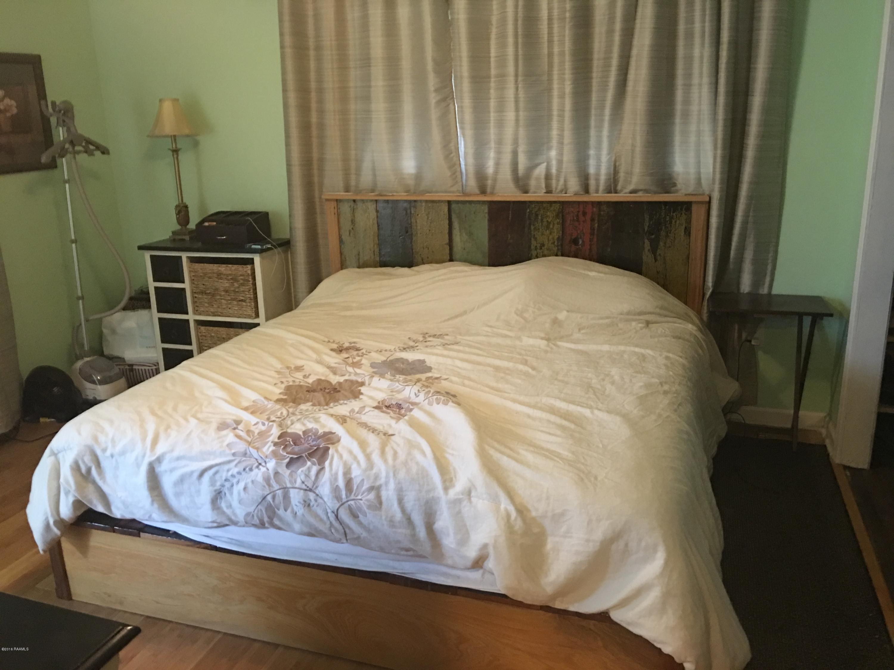 7372 Cemetery Road St. Martinville, LA 70582 - Photo 7 of 13 Owner's Bedroom