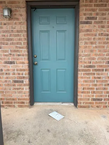 $1,850 | 732 West Collins Street, Denton, TX 76201