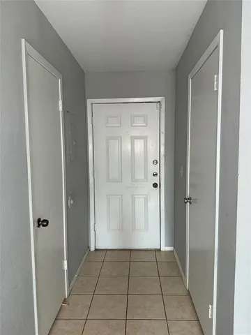 $1,850 | 732 West Collins Street, Denton, TX 76201