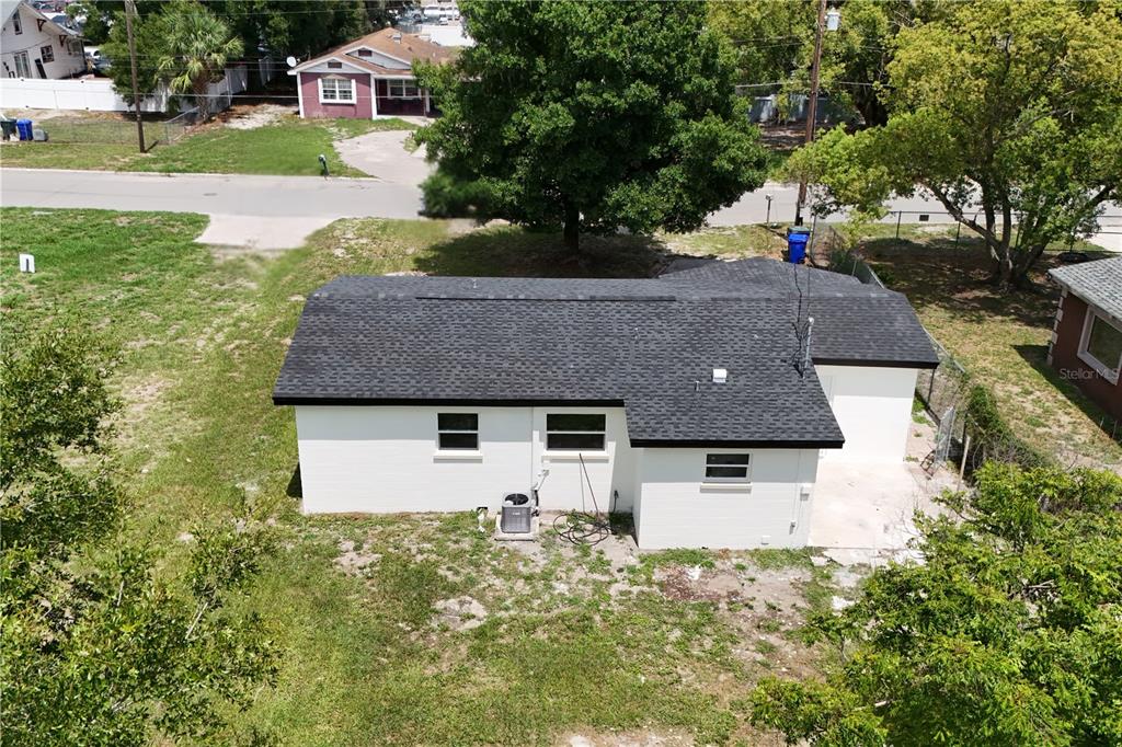 910 North Ruth Avenue Lakeland, FL 33815 - Photo 3 of 19