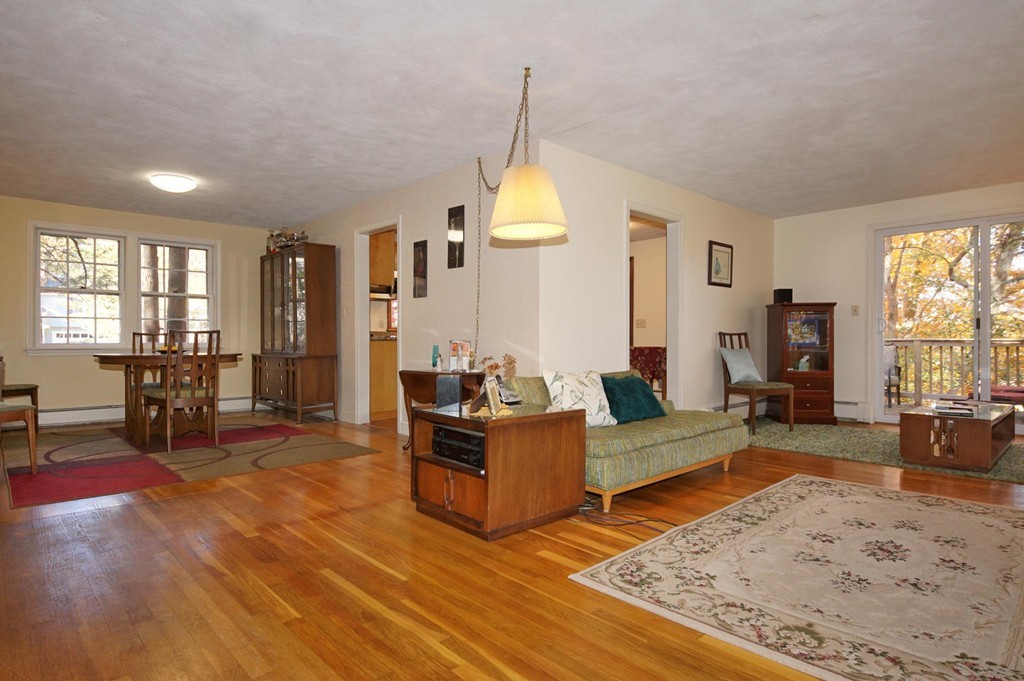 25 Meadowview Road Wayland, MA 01778 - Photo 11 of 29
